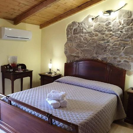 Bed and Breakfast Estia Scano Montiferro Экстерьер фото