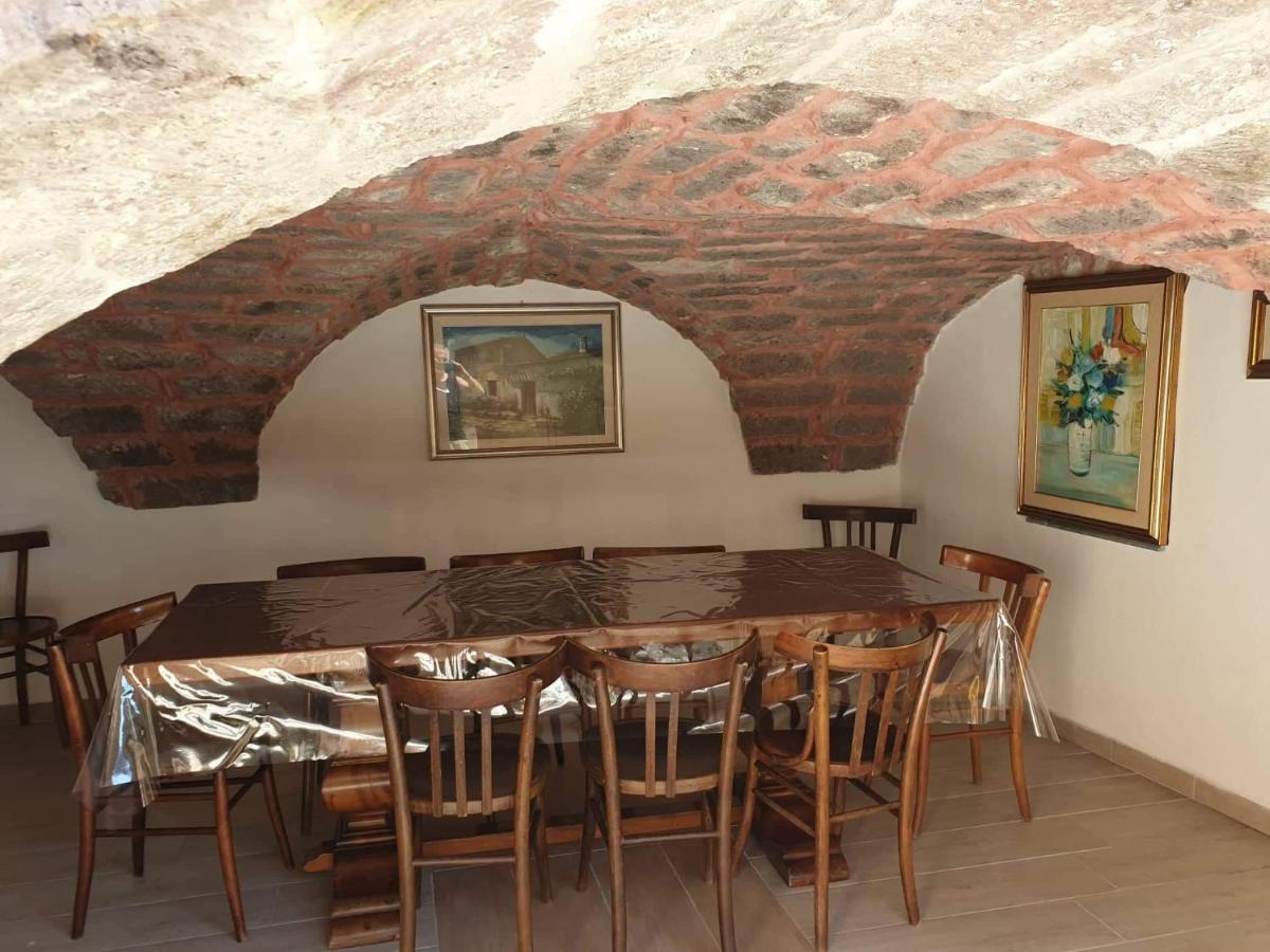 Bed and Breakfast Estia Scano Montiferro Экстерьер фото