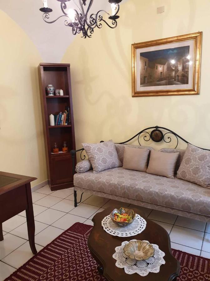 Bed and Breakfast Estia Scano Montiferro Экстерьер фото